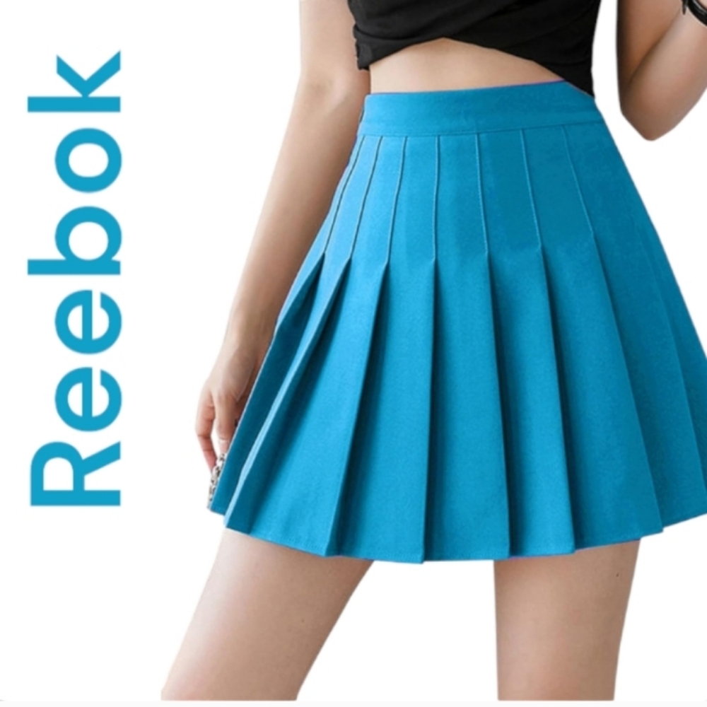 NWOT REEBOK PLEADED TENNIS SKIRT Size 8 Color - Blue 💙👗